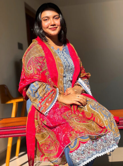 Readymade Pure Elegance Pakistani Suit
