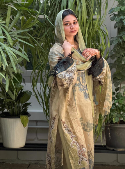 Floral Pattern Pakistani Ensemble
